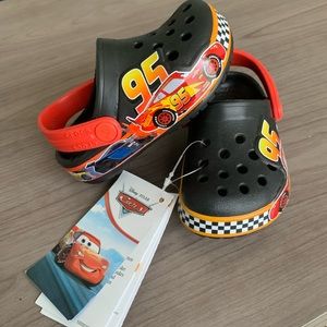 Pixar Cars / Lightning McQueen Crocs - Sz 5 (toddler) NWT